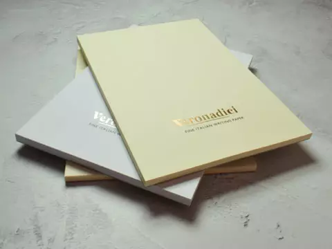 "Design and buy your personalised Veronadici A5 Wove Notepads from Personalsied Stationery. Suppliers of luxurious personalised social stationery since 2003."